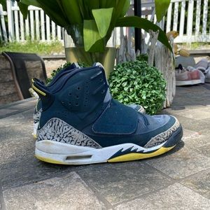 🔥🔥 Nike Air Jordan Son of Mars Armory SZ 6Y